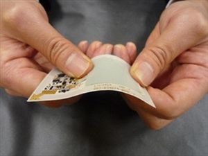 Μπαταρία που επαναφορτίζεται σε μισό λεπτό!
